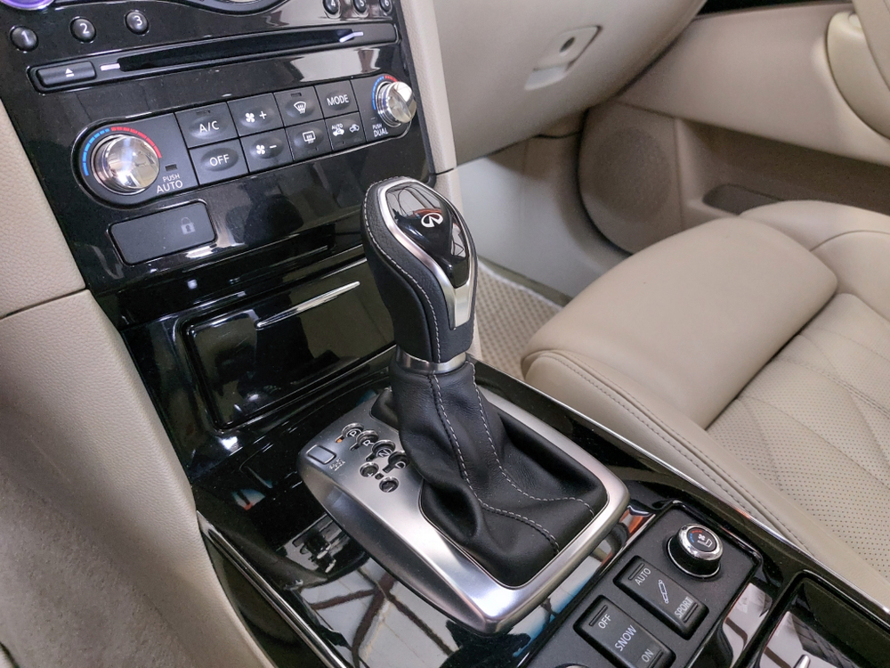 Ручка АКПП черная Infiniti QX70 M37 G37 QX80 QX56 FX37 QX50