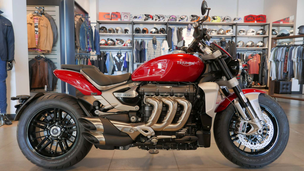 Triumph Rocket III R red