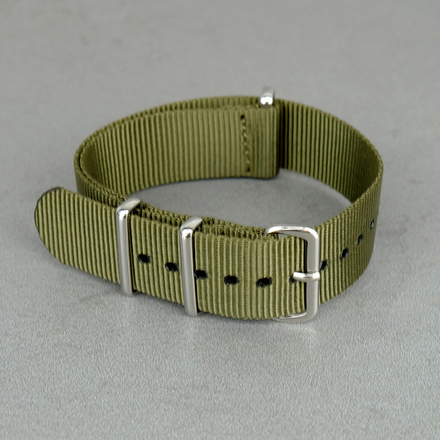 Nato Strap - нейлоновый ремешок для часов