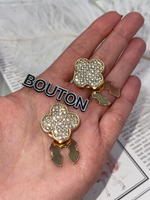 Накладка золотистая четырехлистник в стразах Ван Кл