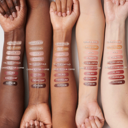 MAC Cosmetics MACximal Sleek Satin Lipstick - Кремовая помада увлажняющая оттенок Film Noir, 3 g