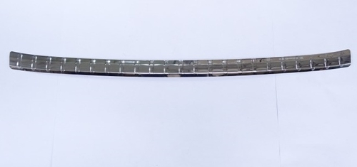 Накладка задн. бампера Toyota Corolla с 2019 г. /защита/ хром (VAD)