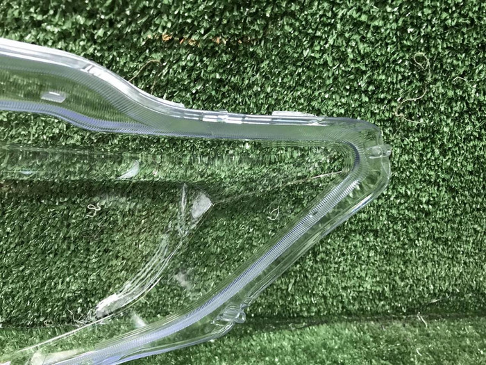 Стекло фары правое Nissan X-Trail T32 (2013-2019)