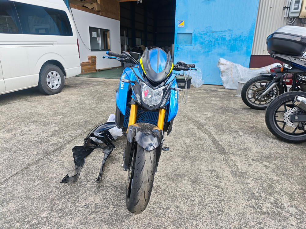 Suzuki GSX-S750 2023