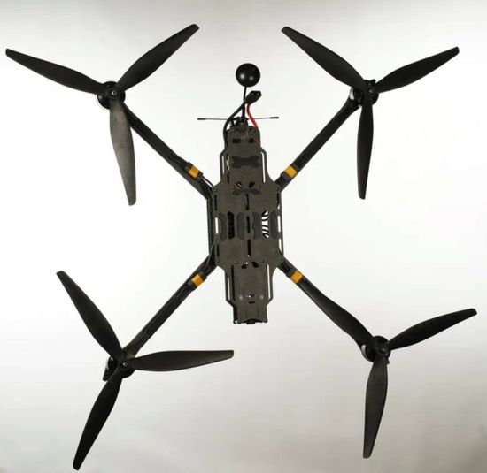 FPV дрон на волокне Прометей 15"