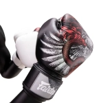 Боксёрские перчатки Fairtex BGV24 THE BEAUTY OF SURVIVAL - LIMITED EDITION