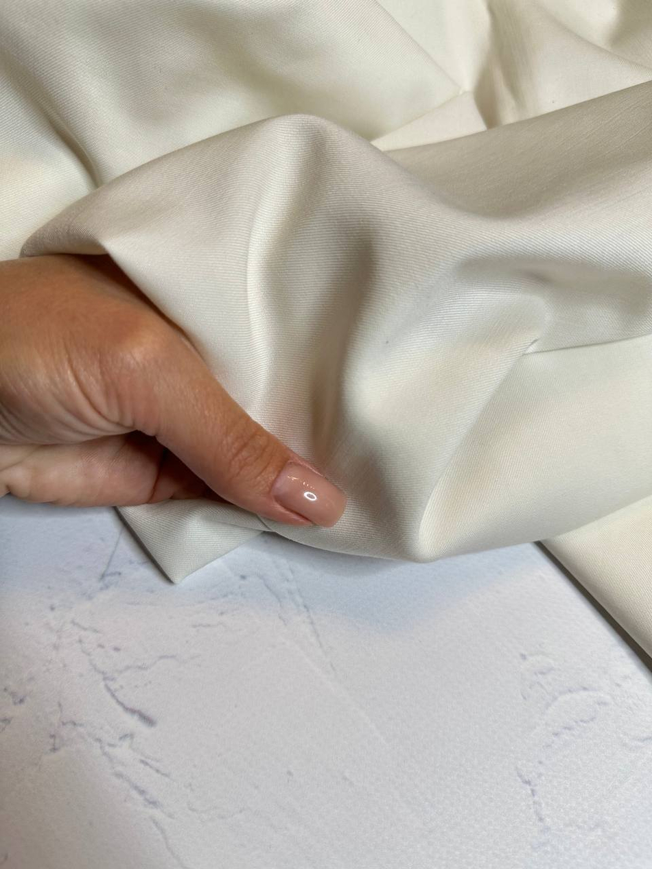 Костюмно-плательная однотонная шерсть (L.Piana, 100%шерсть, Сливочная вуаль, 148, 270 гр/м2)