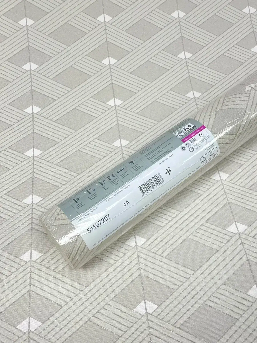 Обои флизелиновые Melody Франция