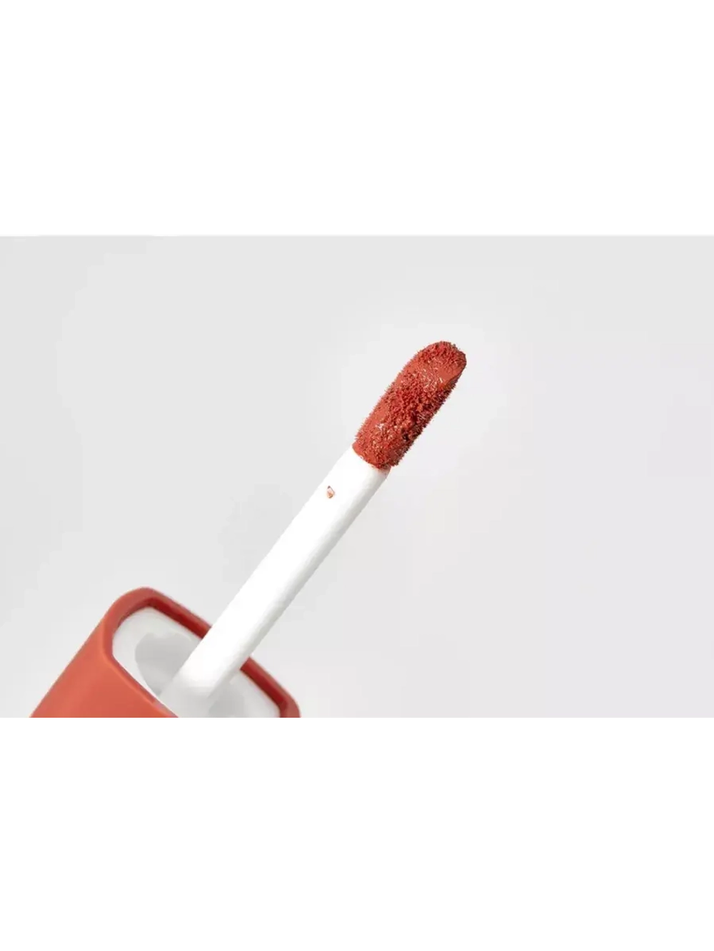 Жидкая помада, стойкая, The Longwear Lipstick 3INA 114