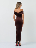 Платье со сборкой на груди