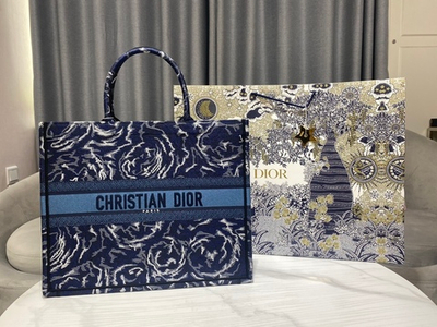 Christian Dior Book Tote 42 cm