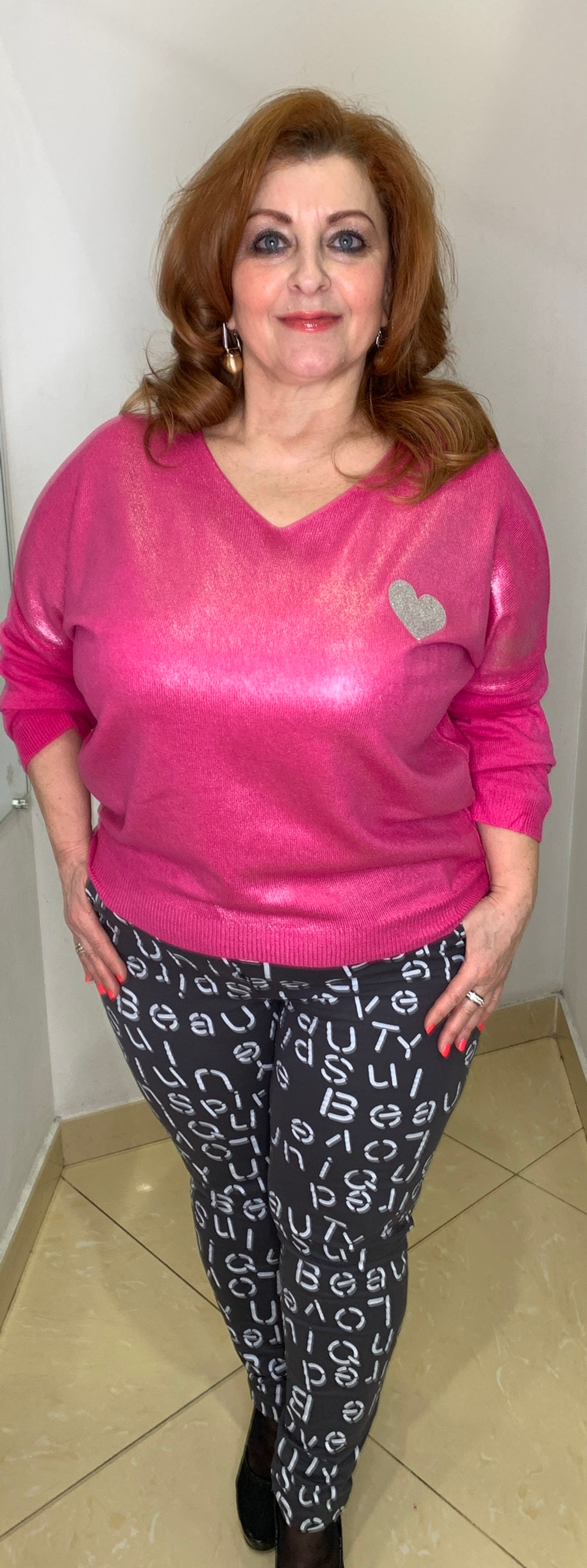 Трикотажные брюки-штанишки с белыми буквами