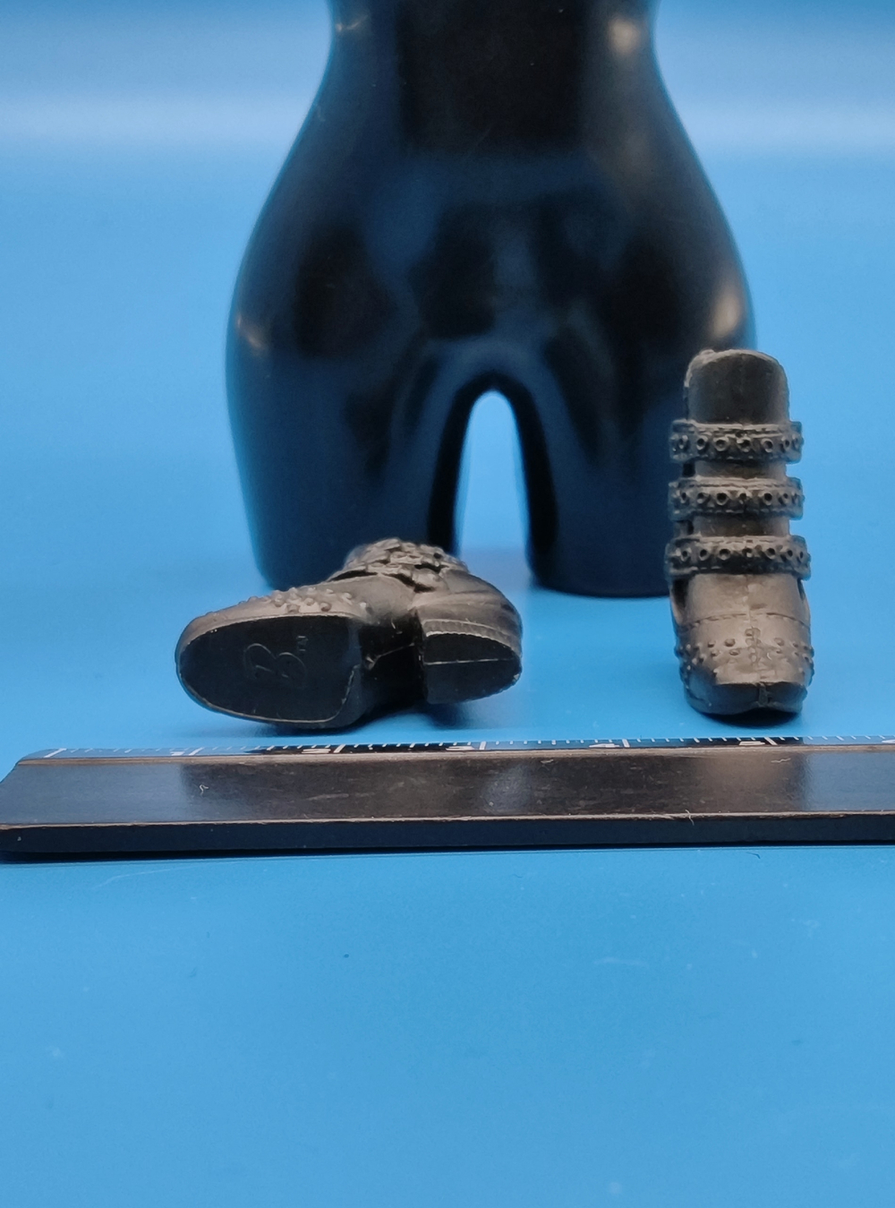 Обувь для куклы Барби ботинки 021179