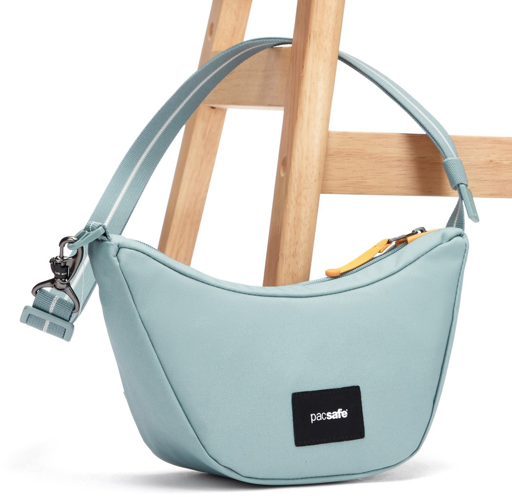 Сумка антивор Pacsafe GO Lunar crossbody, мятный, 2,5 л.