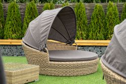 "Стильяно" плетеная кровать круглая, цвет соломенный