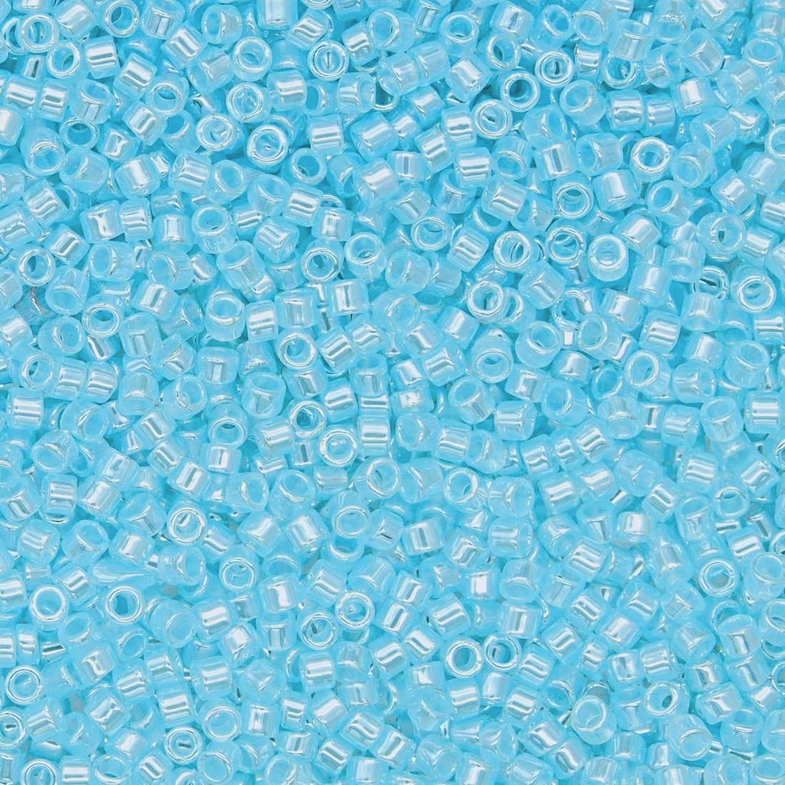 Японский бисер TOHO Treasure (№143), жемчужный глянцевый