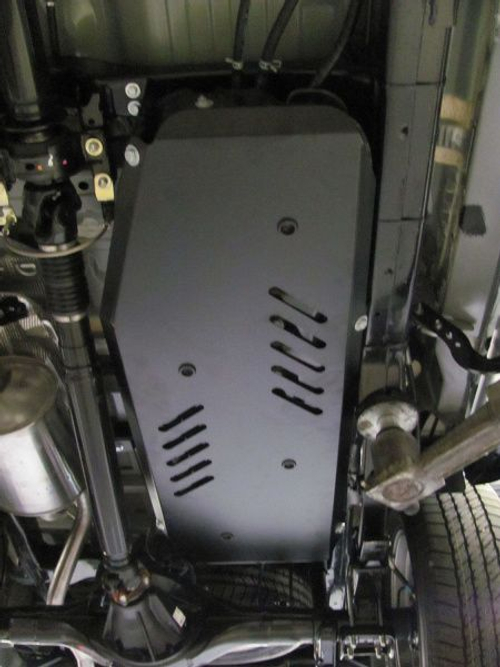 Защита топливного бака Sheriff для Toyota Hilux VIII 2015- арт.24.2936