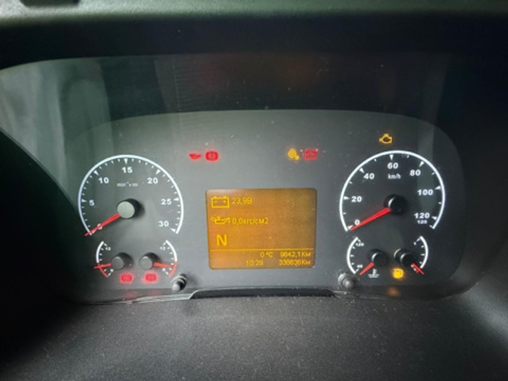 КамАЗ 5490 4x2 Седельный тягач 5490-DC (Дизель/Газ, 12,0 л, 401 л.с., МТ)