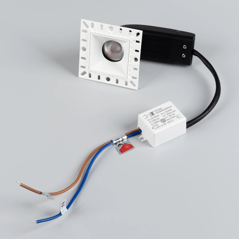 Светильник MS-RIALTO-TRIMLESS-S40x40-9W Day4000 (WH, 36deg, 230V) (Arlight, IP20 Металл, 5 лет) 048327