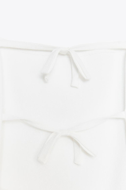 ZARA ТРИКОТАЖНЫЙ ТОП С ВЫРЕЗОМ И БАНТАМИ, БЕЛЫЙ