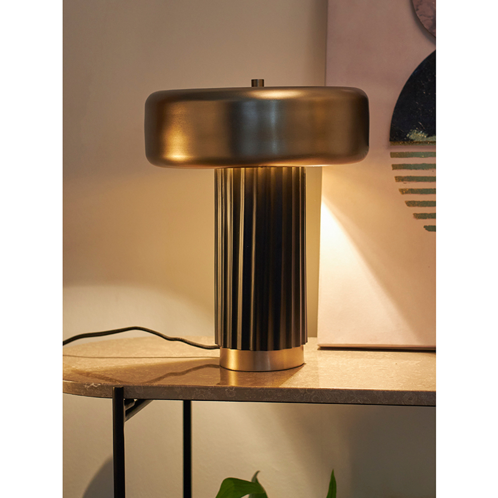 Лампа настольная stone, D28х35 см, черная/золотистая