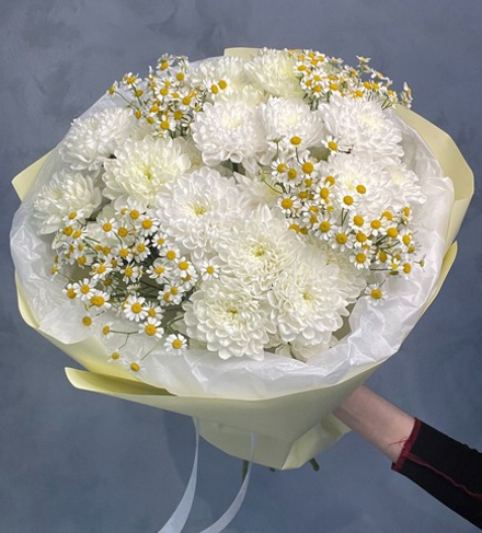 Хризантемы с танацетумом