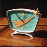 Настольные часы «Старт-61» 30×27 см — Mid-Century Modern и дух космической эры