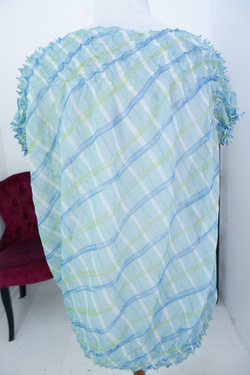 Блузка нежной расцветки 54 размер