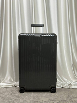 Чемодан Rimowa M