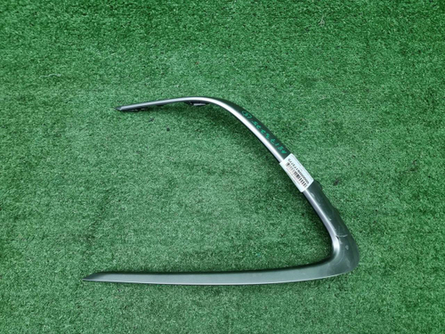 Накладка переднего бампера Toyota Camry xv70 20-нв