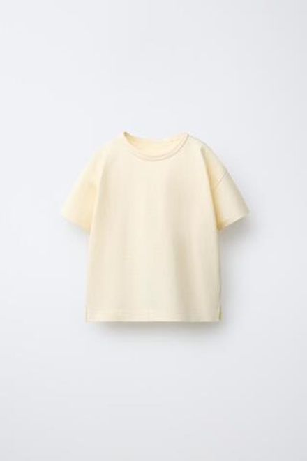 ZARA ОДНОТОННАЯ ФУТБОЛКА, КРЕМОВЫЙ