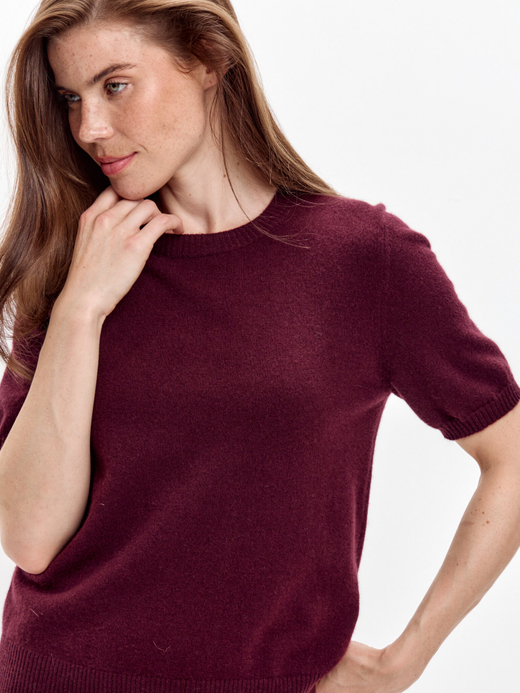 Кашемировая футболка