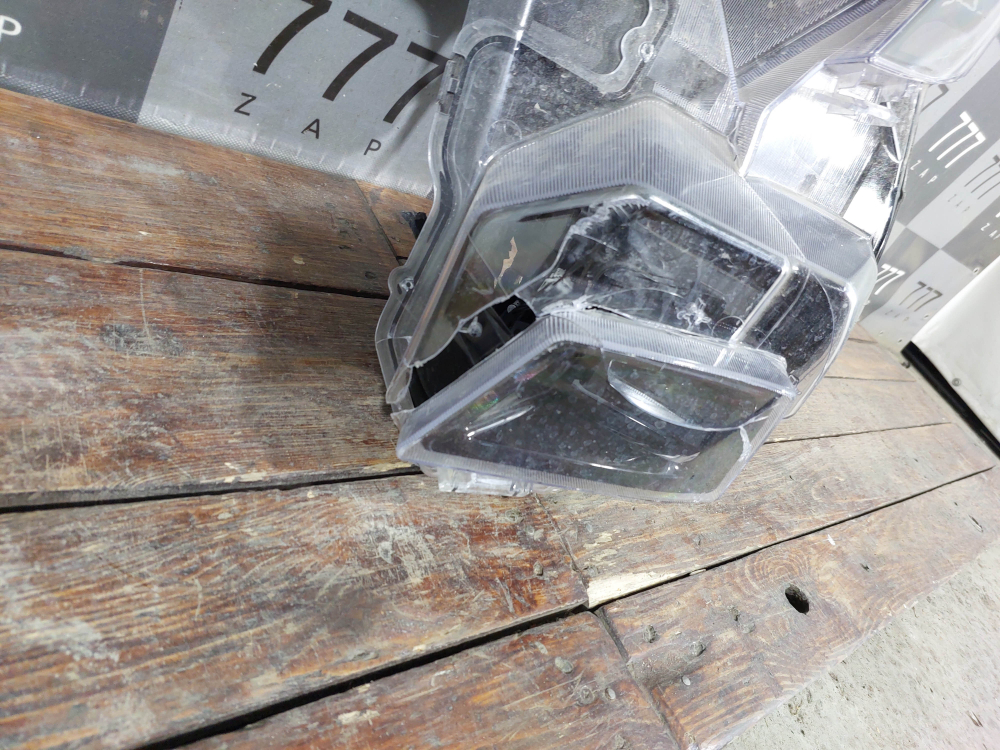 Фара левая LED GAC GS3 24-нв Б/У Оригинал 7210011CRV0100