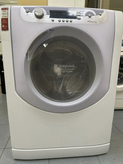 Стиральная машина Hotpoint-Ariston AQXD129 б/у фронтальная 6 кг до 1200 об/мин