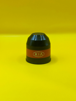 Колпак на шар фаркопа с логотипом Kia (Киа), пластик
