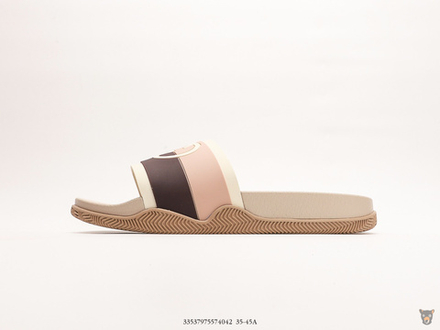 Слайдеры Gucci Slide