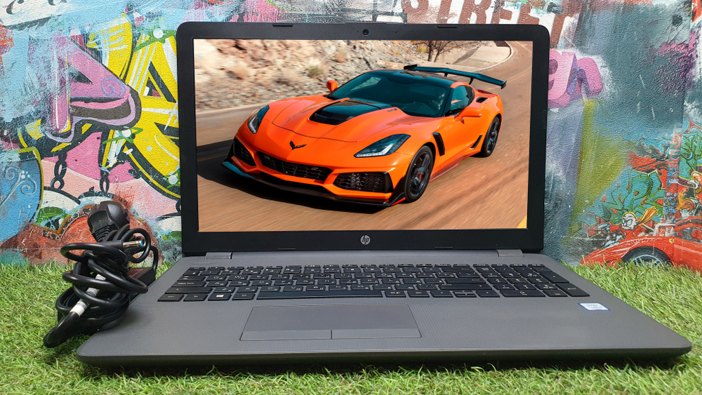 Ноутбук HP i3-7/4Gb/250 G6 1XN46EA/Windows 10