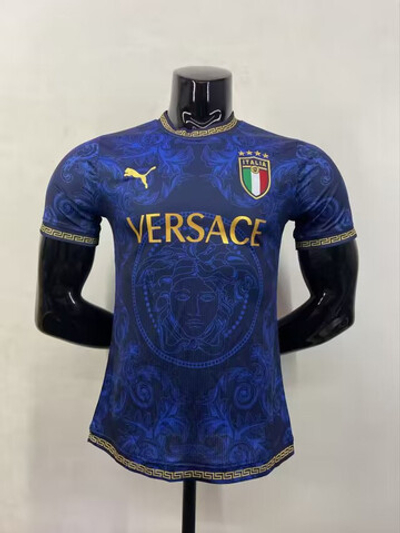 Специальная форма сборной Италии 23/24