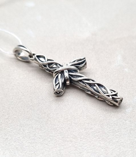 Крест Святой Нины