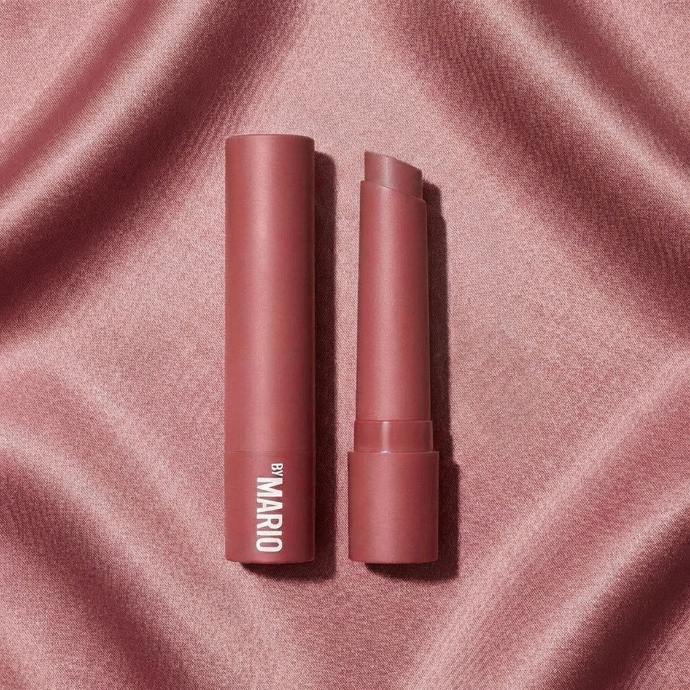 Бальзам для губ MoistureGlow™