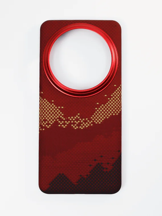 Карбоновый чехол для XiaoMi 15 Ultra с MagSafe Солнечный свет золотой горы (Sunlight of the Golden Mountain)