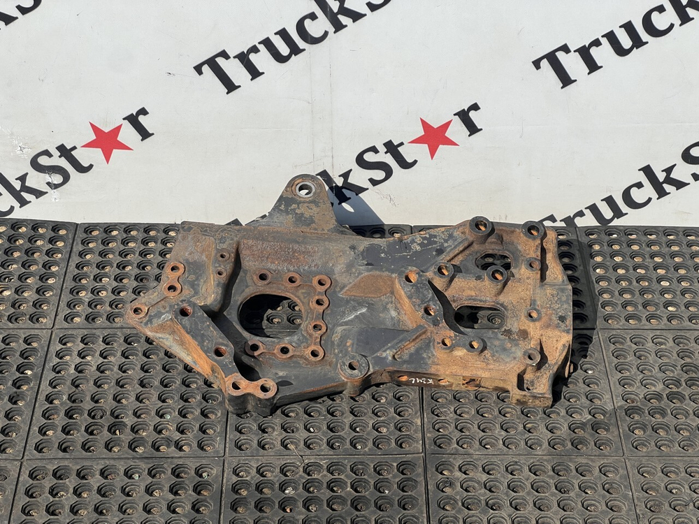 Кронштейн рессоры передней левый 2018г.