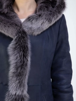 Дубленка зимняя натуральная с капюшоном длинная и теплая