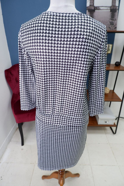 Платье стильное 46/48 размер