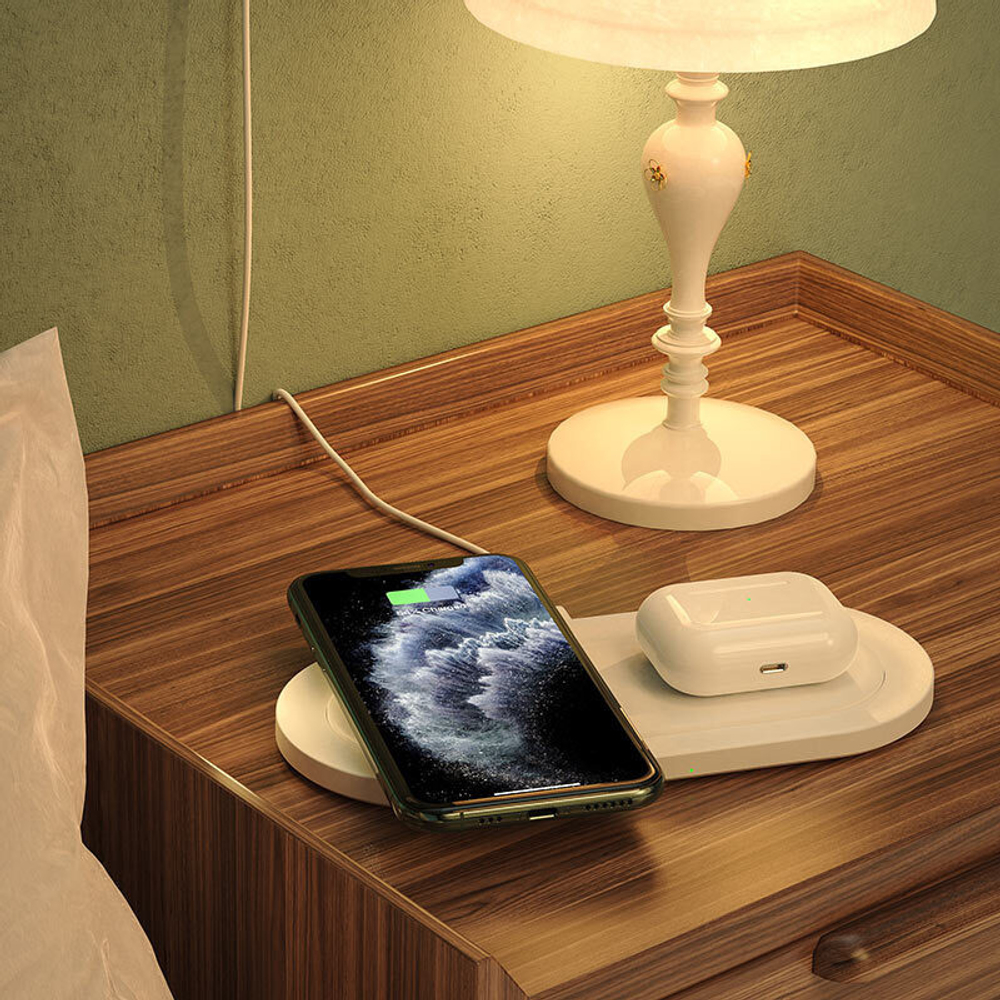 Настольная беспроводная зарядная станция BQ7 Prominent dual 10W charger
