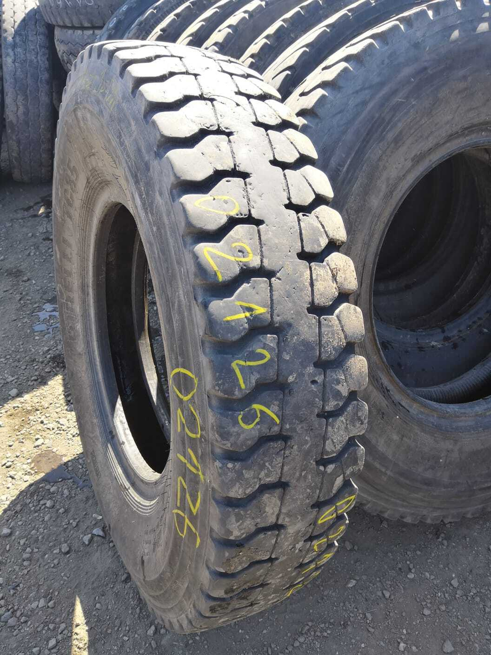 12.00R24 Pirelli TG85 шина б/у