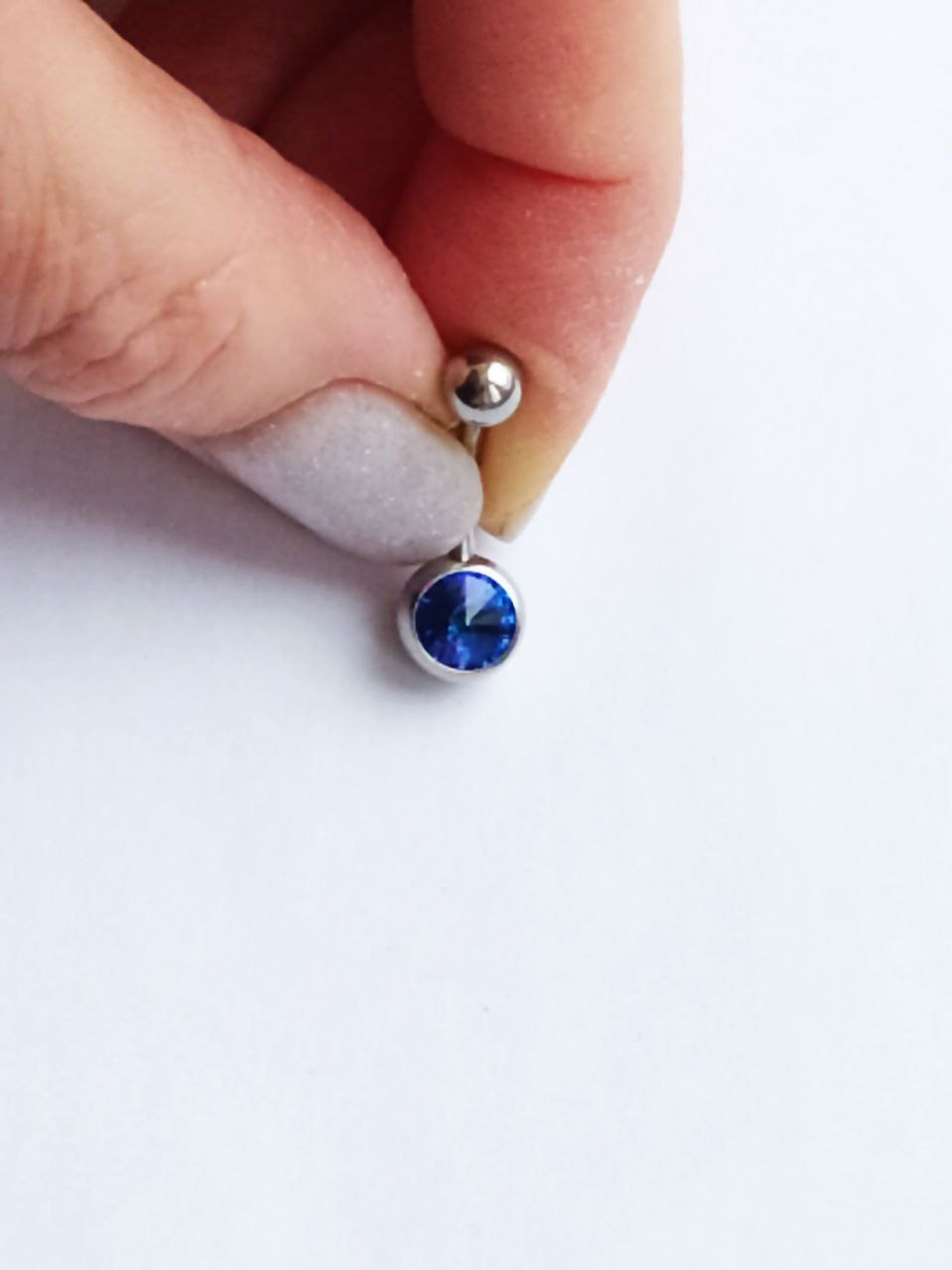 Банан для пупка, 1,6 х 10 мм, с камнем-конусом, сине-фиолетовый