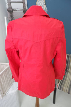 Куртка Lab fashion тонкая 48 размер