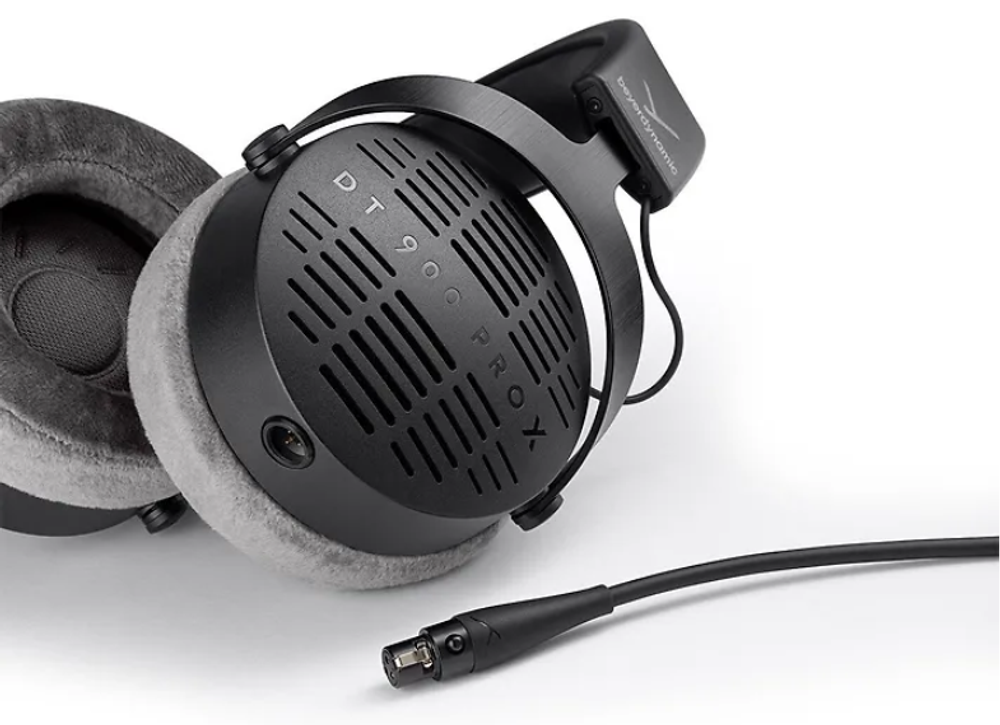 Наушники Beyerdynamic DT 900 Pro X