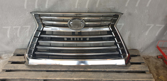 Решетка радиатора Lexus LX 3 (LX 570) 15-21 Б/У Оригинал 5311160B30